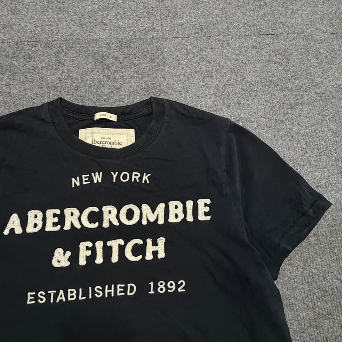 아베크롬비 네이비 반팔 티셔츠 L 상품이미지1