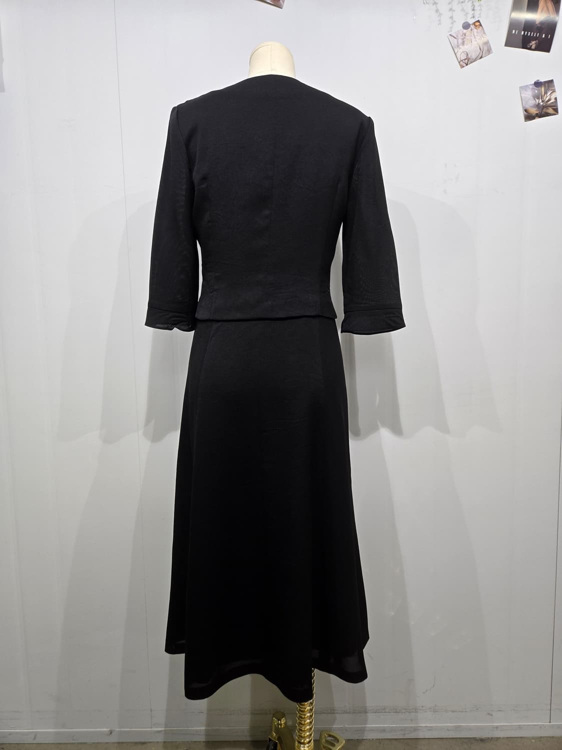 랑방 블랙 플레어 미디 원피스 상품이미지2