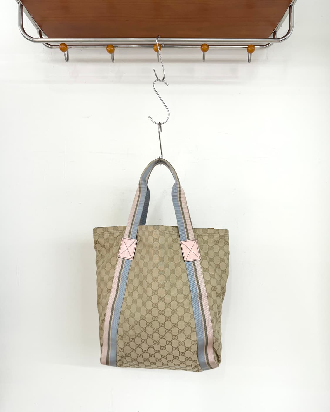 구찌 베이지 핑크 GG캔버스 셔리 토트백 상품이미지4