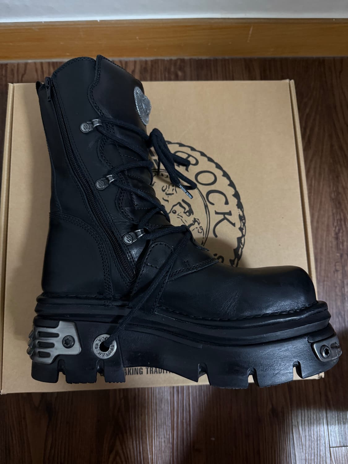 뉴락 부츠 BOOT BLACK REACTOR M-373-S4 EU39 상품이미지7
