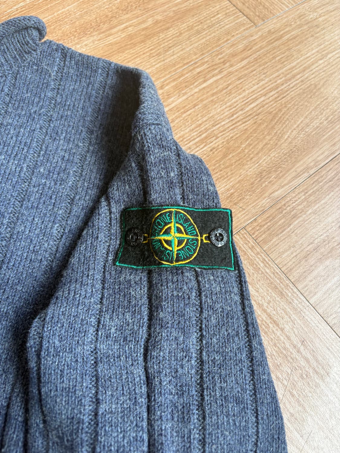 90s Stone island 그린엣지와펜 니트 상품이미지3