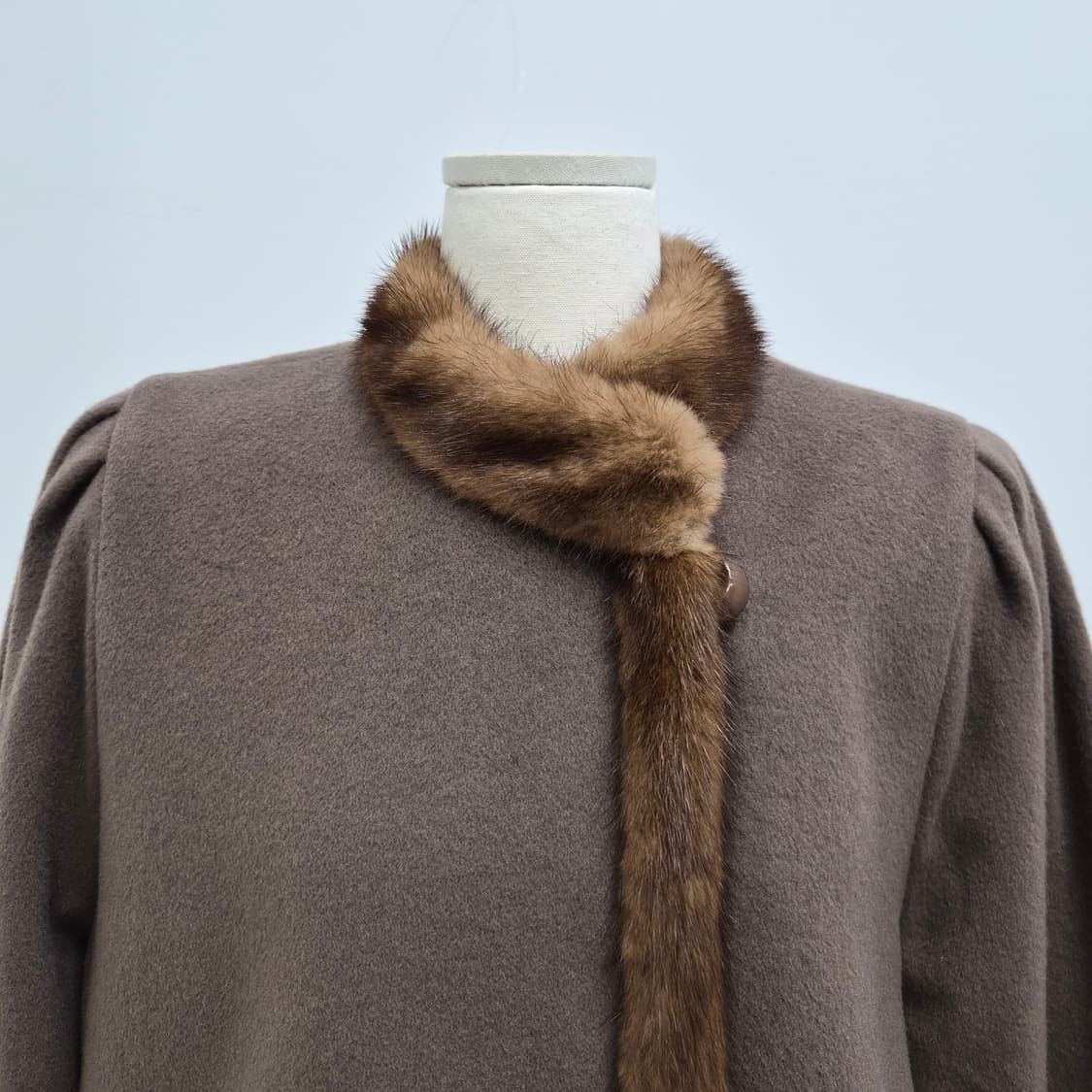 이태리 브라운 캐시미어 밍크퍼 트리밍 롱코트 상품이미지4