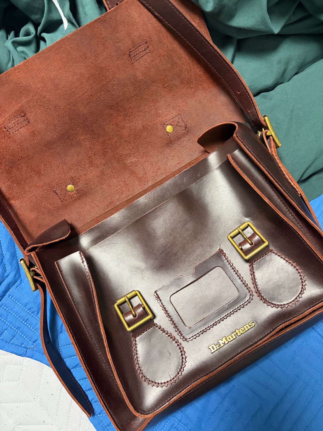 닥터마틴 사첼백 13인치 브라운 상품이미지2