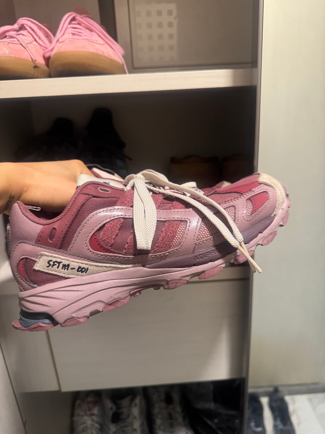 아디다스 X 송포더뮤트 쉐도우터프 235 퍼플 버건디 팝니다 상품이미지4