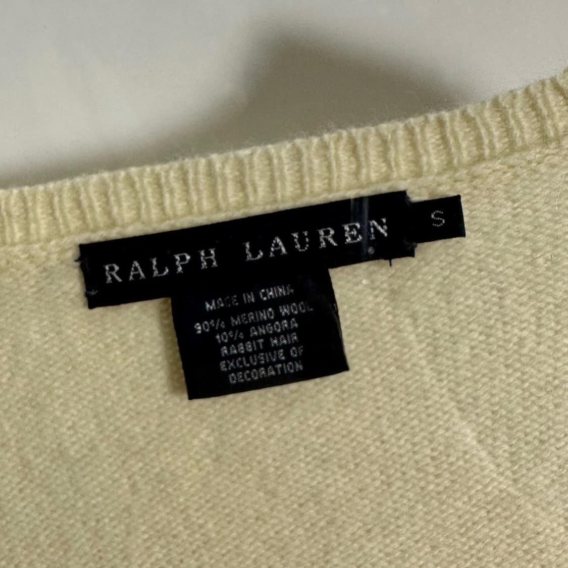 폴로 포니로고 앙고라 메리노울 V넥 니트 상품이미지4