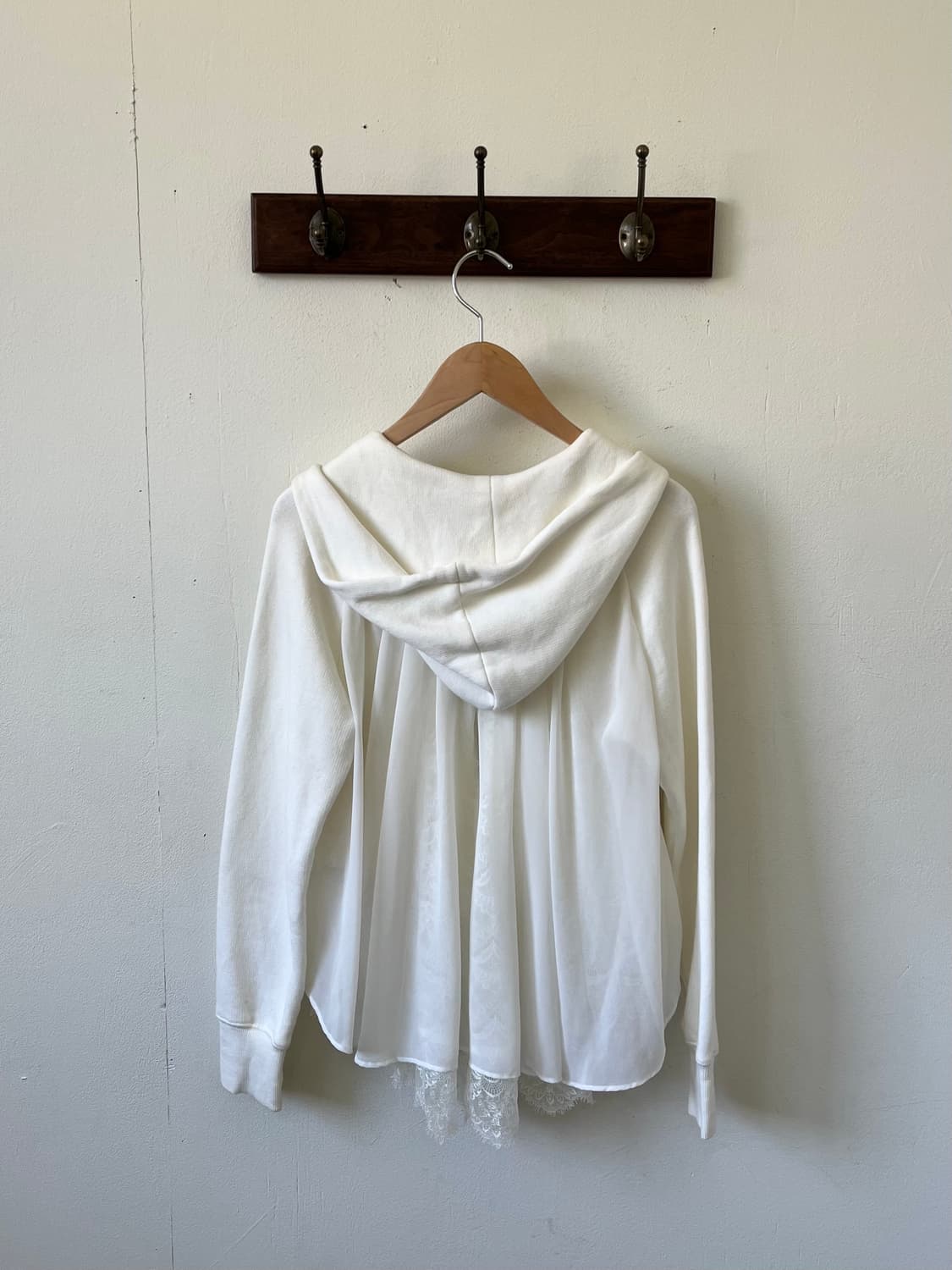 Clean2 화이트 레이스 후드집업 상품이미지2