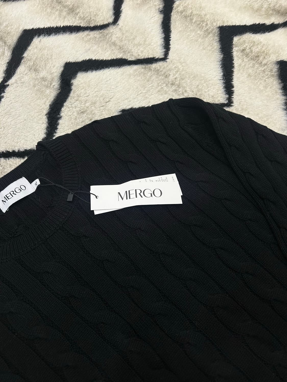 [XL]Mergo 라운드 꽈배기 니트/블랙 상품이미지1