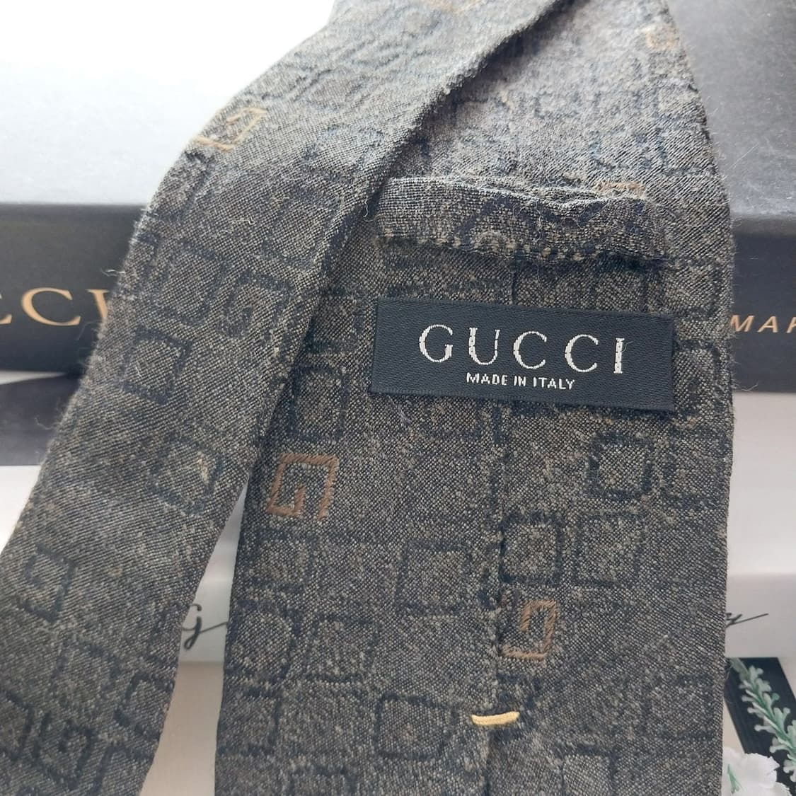 구찌 실크 울 블렌드 다크그린 로고 넥타이 9.7cm A등급 K1320
 상품이미지6