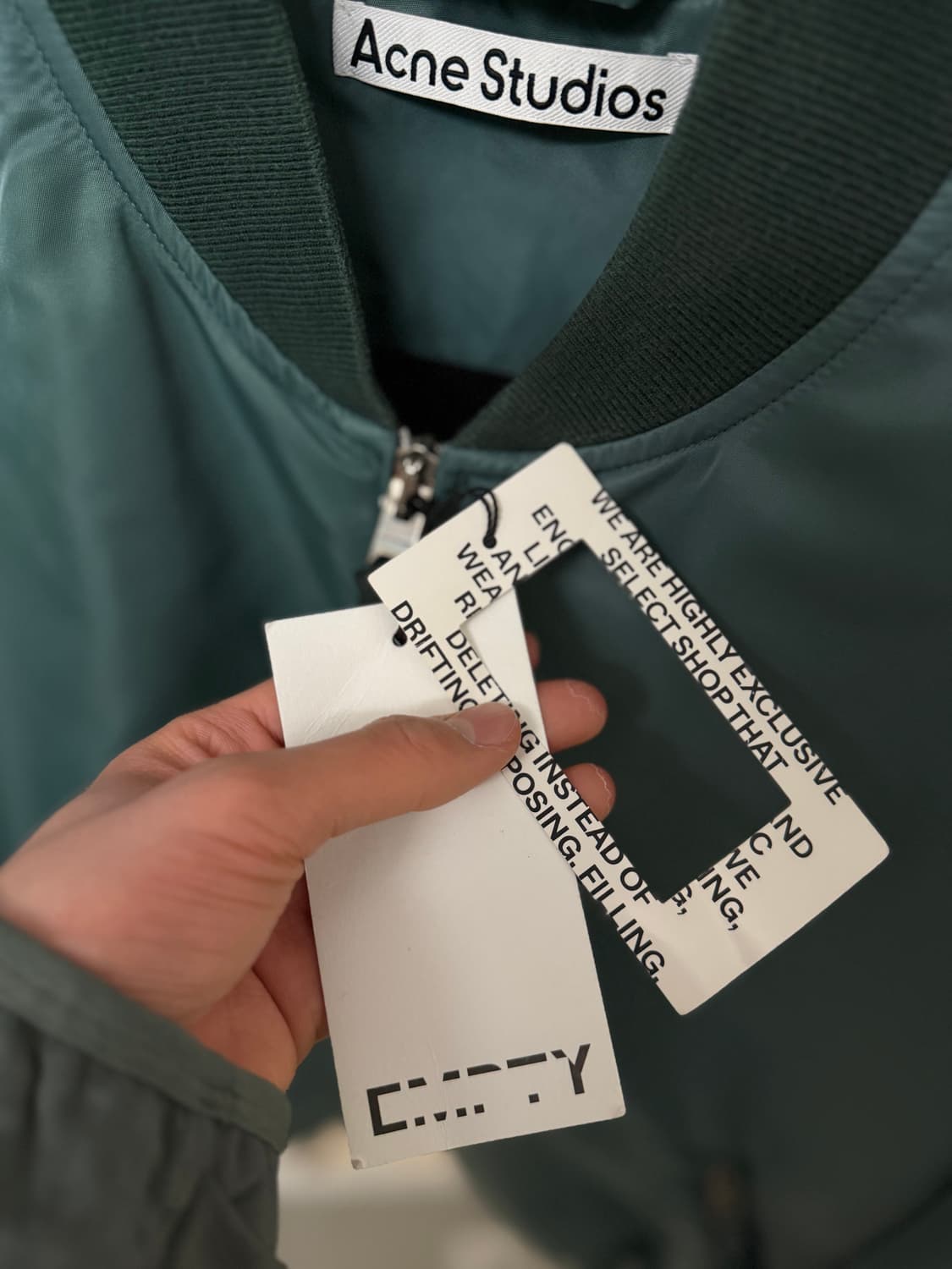 아크네스튜디오 x 꼼데가르송 HFD [새상품] ma-1 봄버 마카오 상품이미지7