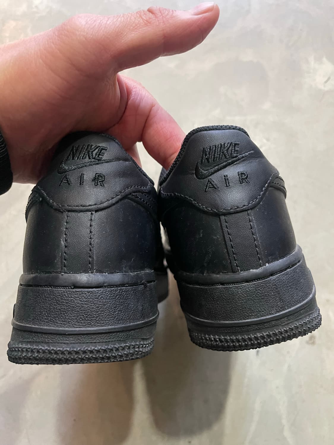 나이키 gs에어포스1 블랙 245 상품이미지5