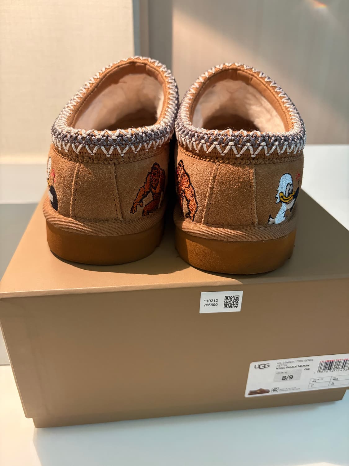 어그 x 팔라스 타스만 체스트넛 US8사이즈(260) 판매합니다. 상품이미지4