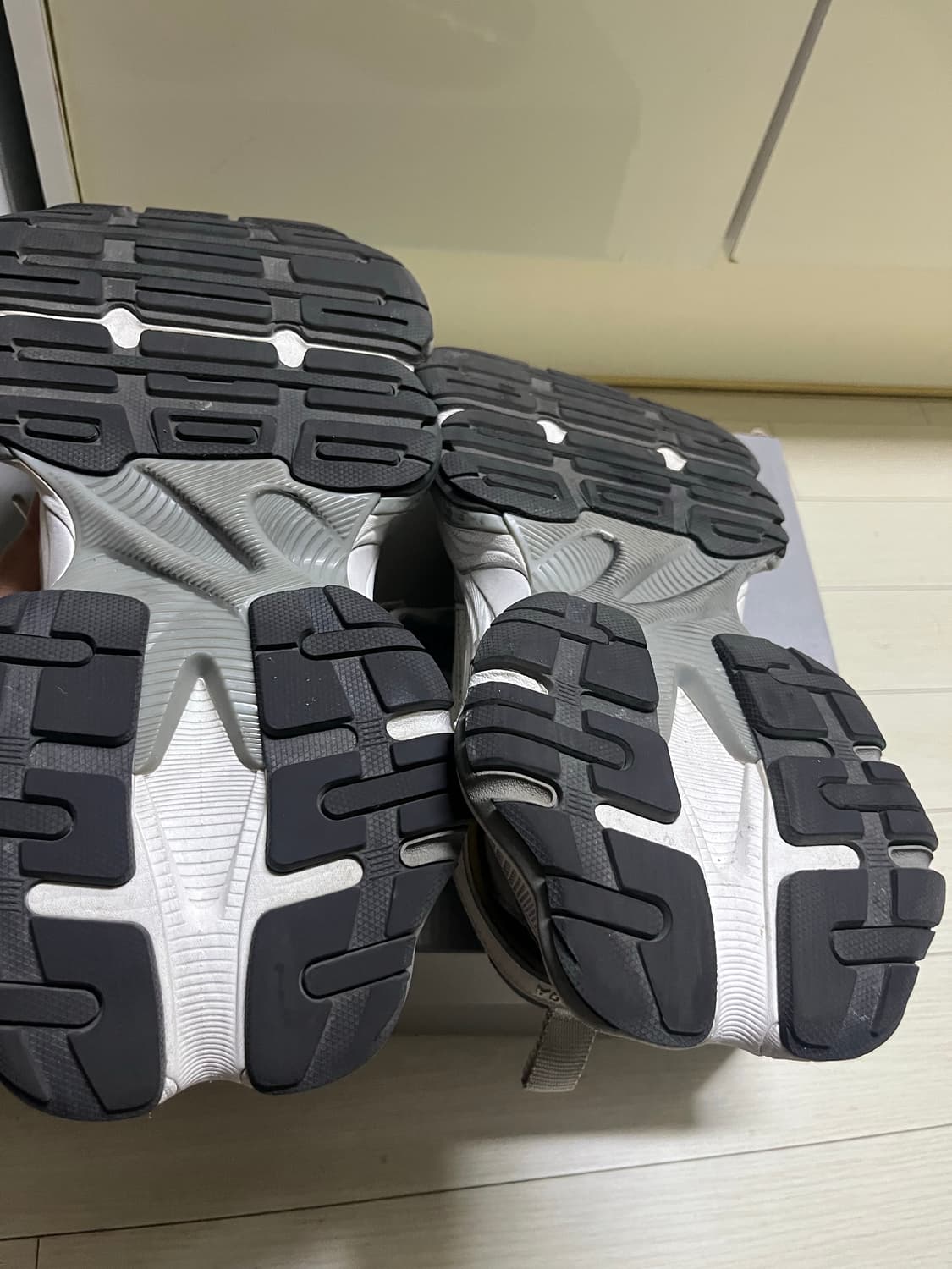 발렌시아가 카고 스니커즈 42 상품이미지4