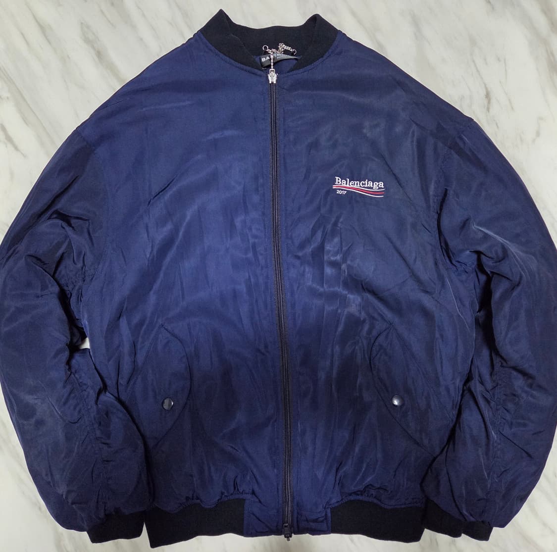 발렌시아가 2017웨이브 자수 붐버 상품이미지2