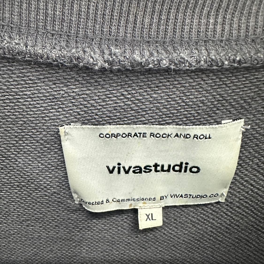 105 비바스튜디오 남자 루즈핏 맨투맨 상품이미지3