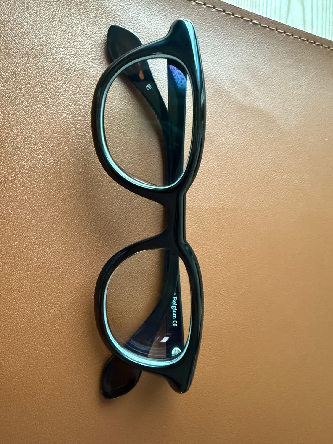 Theo 테오 mille 01 블랙 팝니다 상품이미지2