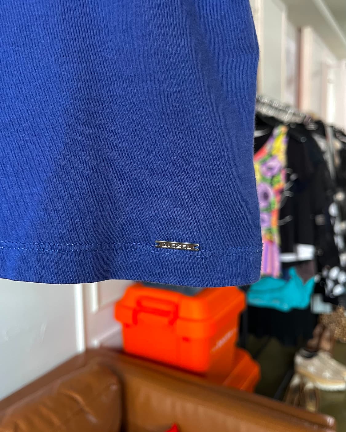 DIESEL Piercing Neck Point 1/2 T-Shirt 상품이미지6