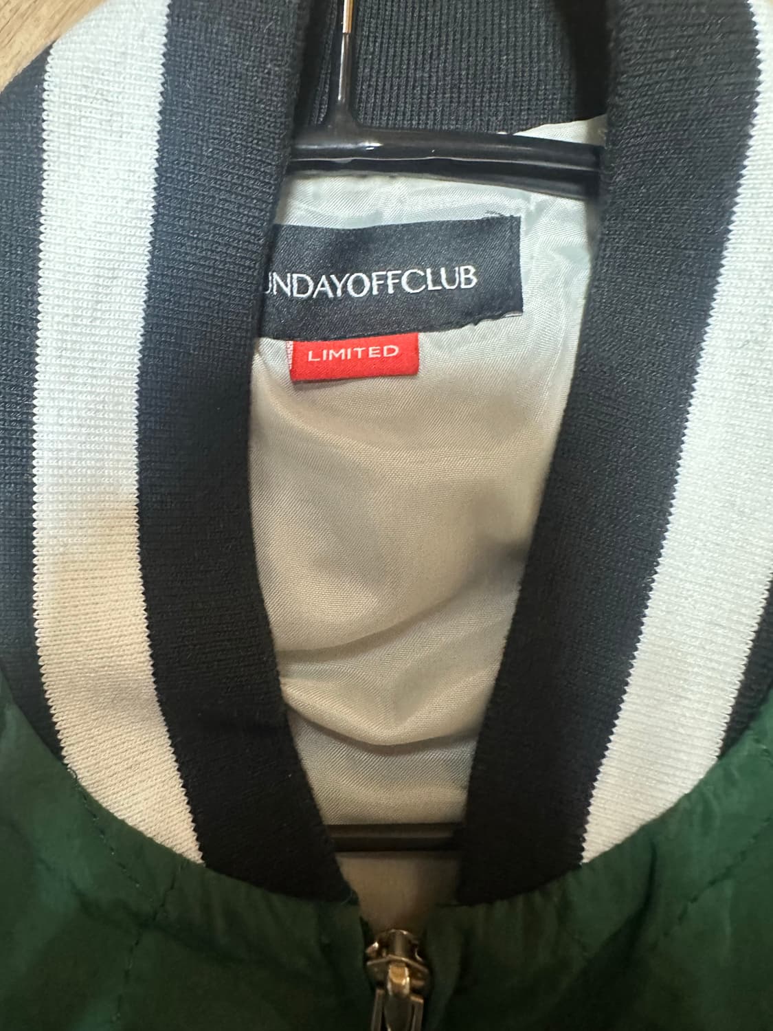 선데이오프클럽 수베니어 스카잔 초판 상품이미지3