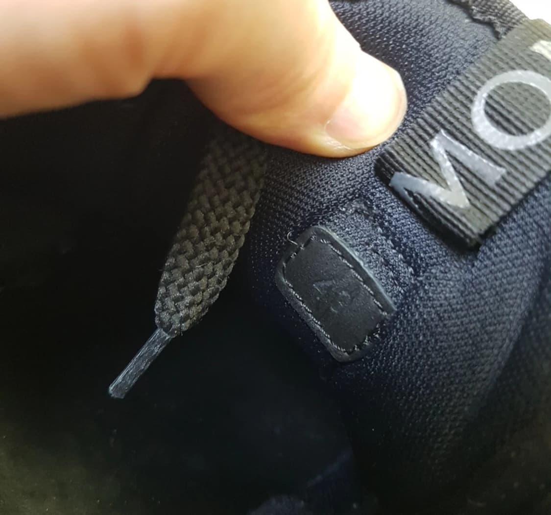 몽클레어 블랙 가죽 정품 스니커즈 270-275 상품이미지8