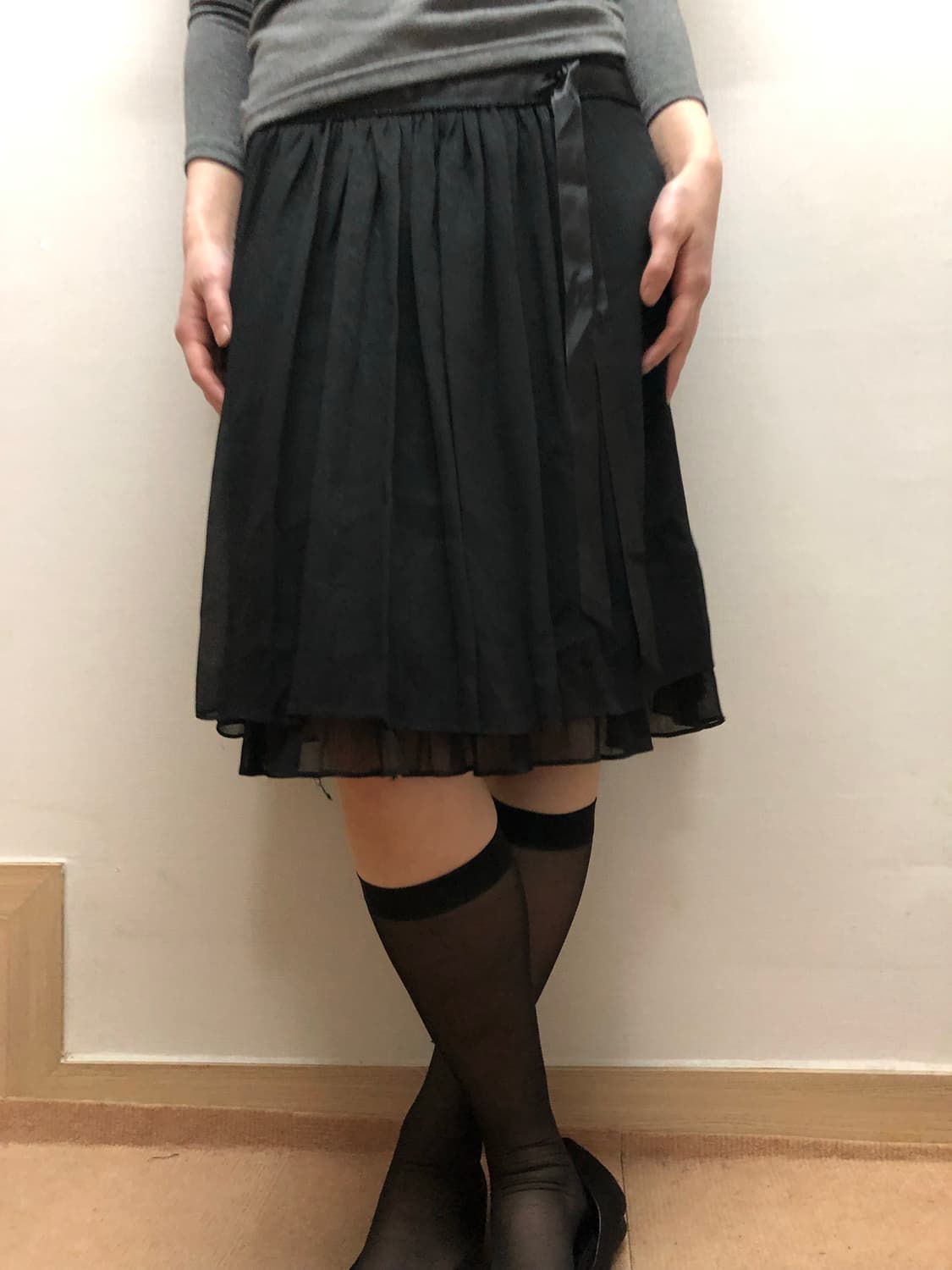 빈티지 블랙 글리터 프릴 미디 스커트 상품이미지8