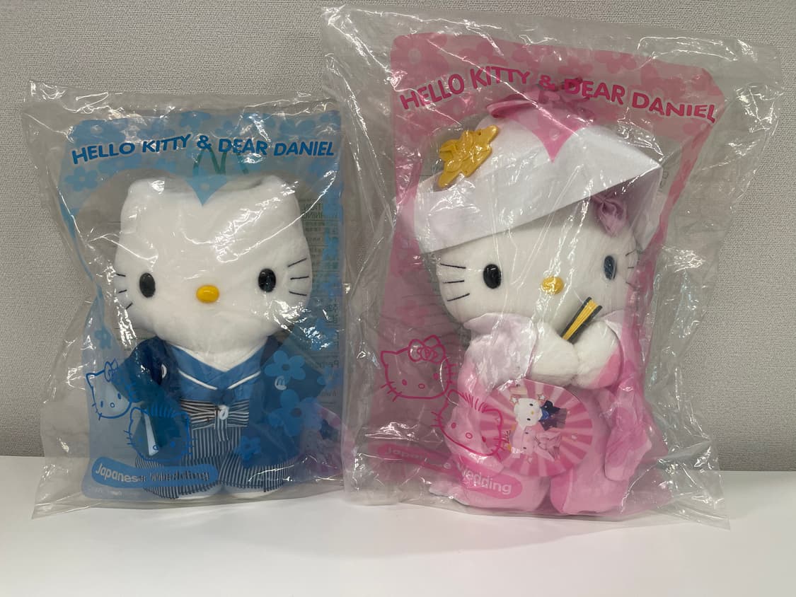 맥도날드 x 헬로키티 산리오 재패니즈 웨딩 인형 세트 상품이미지1