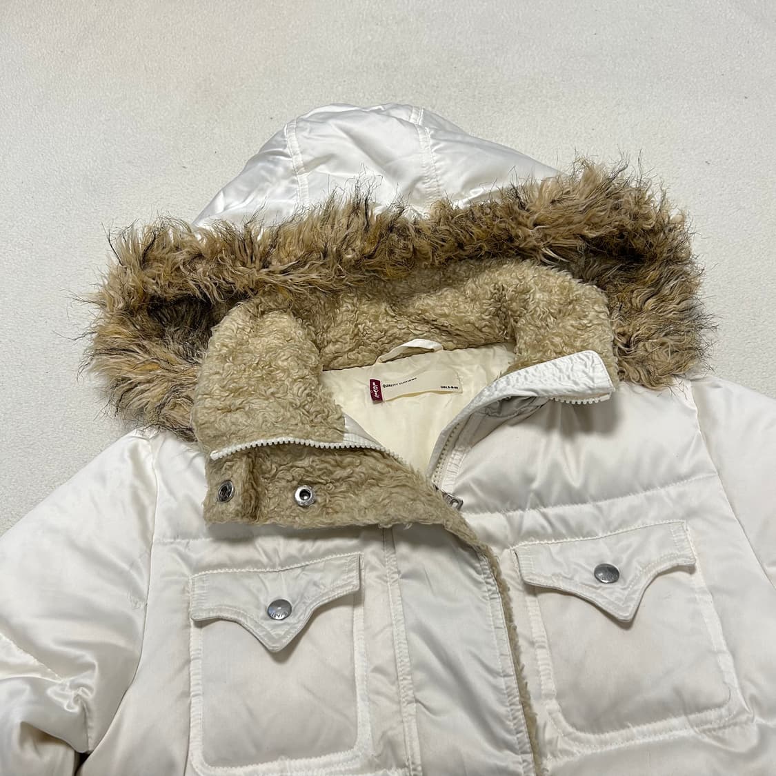Levi’s White Wolf Down Jacket 상품이미지4