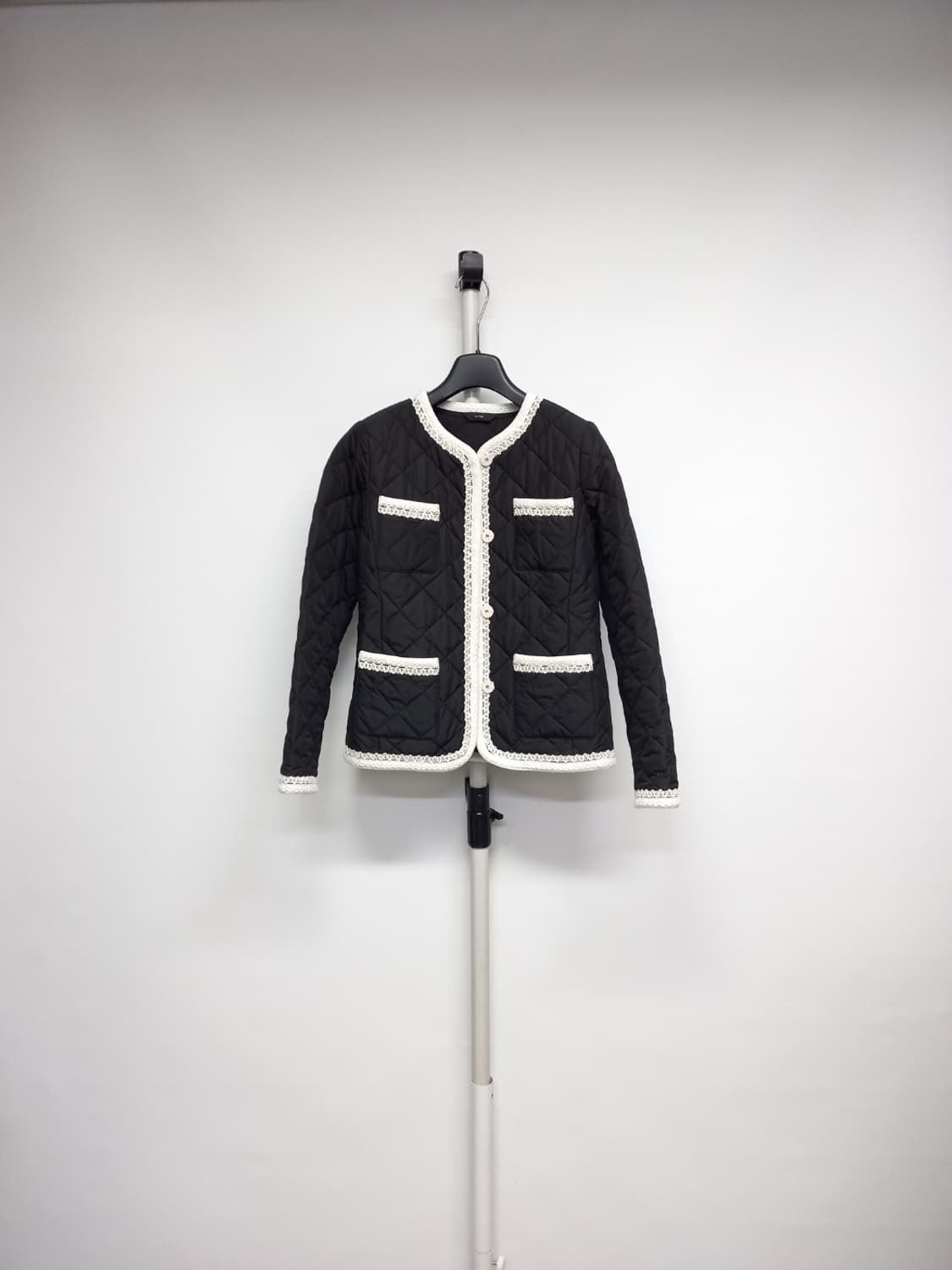 샤틴 춘추동 퀄팅 누빔 경량패딩 55.44 상품이미지1