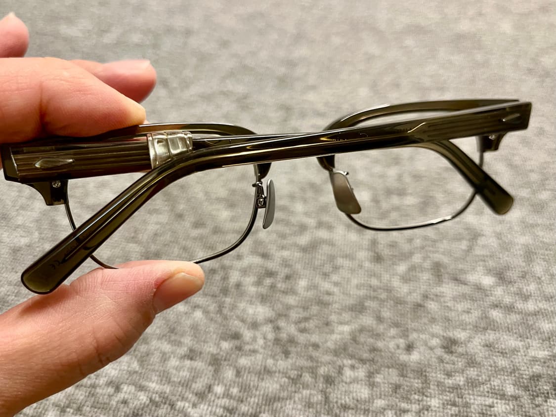 발란사 X 어크루 비디오 안경 카키/건메탈 새제품  상품이미지5