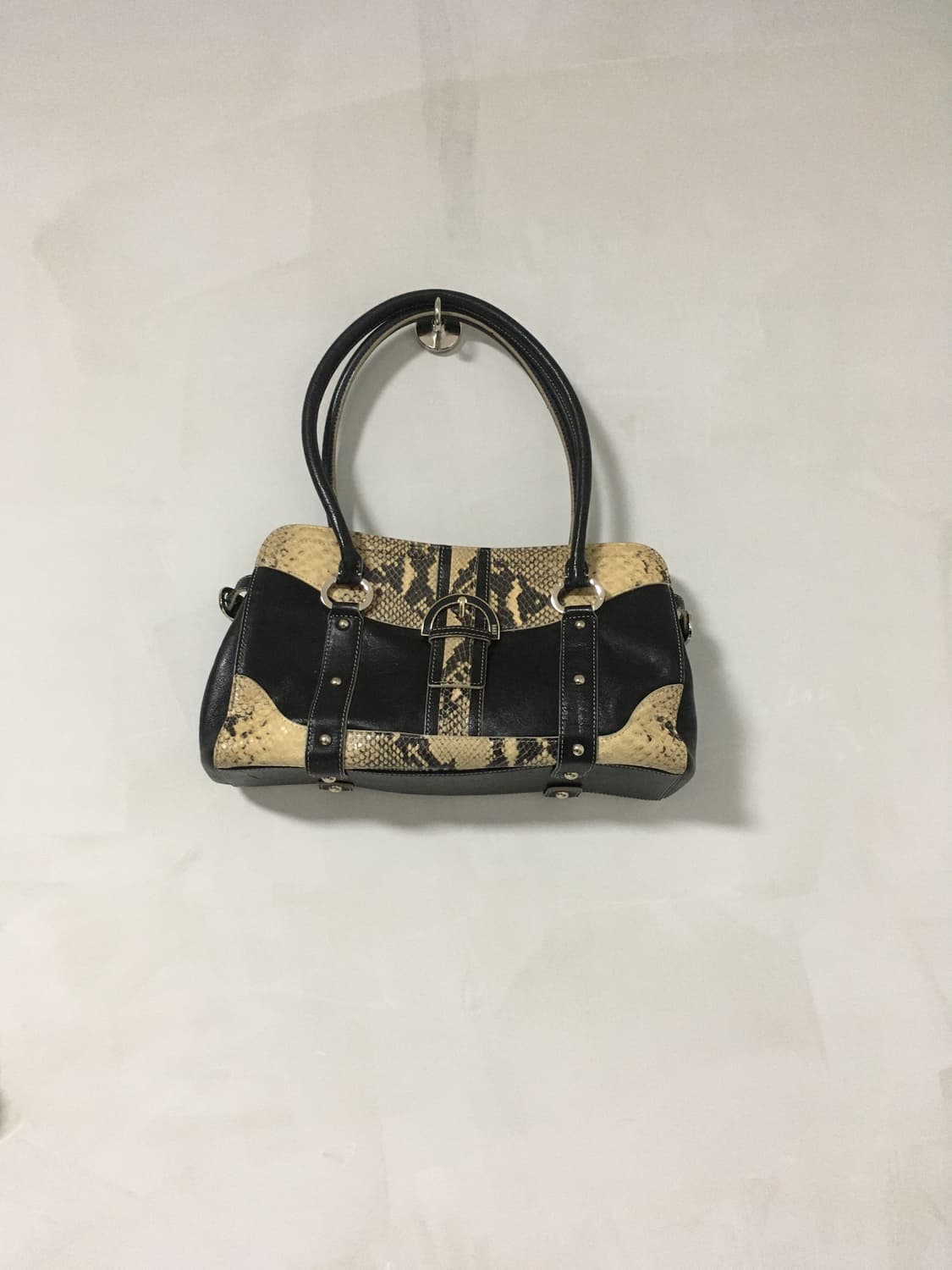 닥스 악어가죽 숄더백 상품이미지1