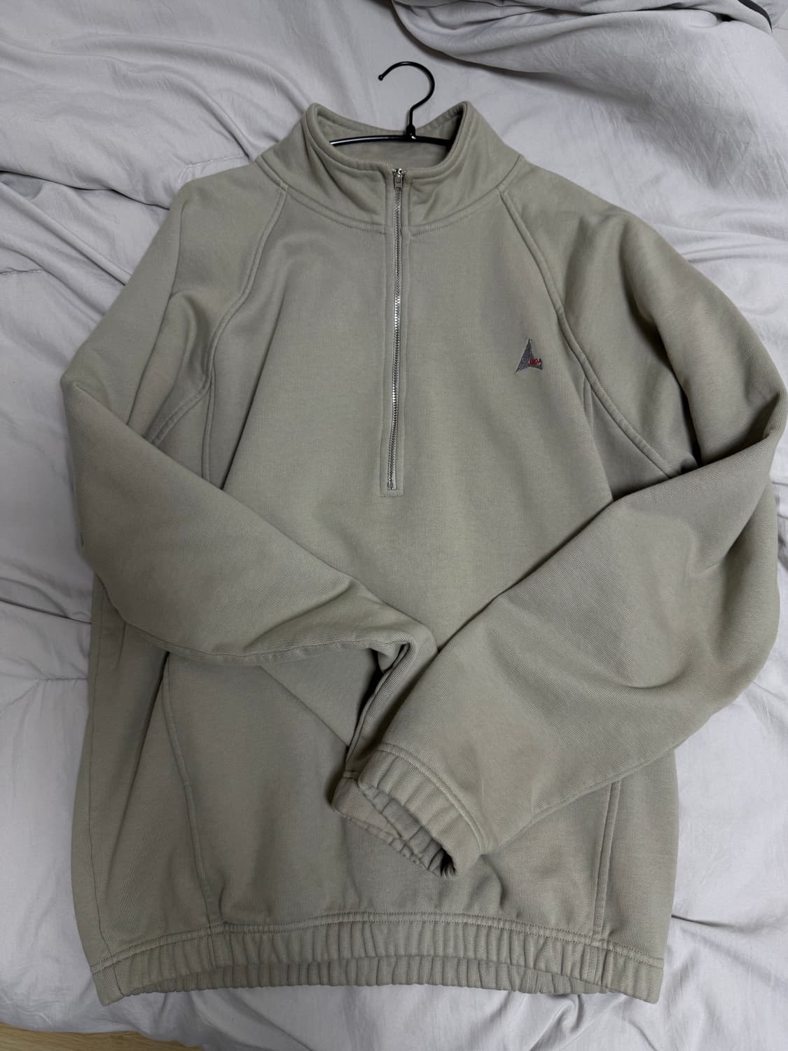 로아 하프집업 M 상품이미지1