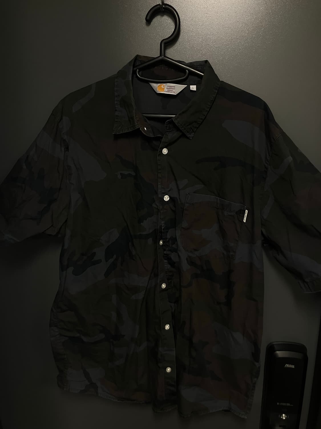 칼하트 반팔 셔츠 팔아요 상품이미지1