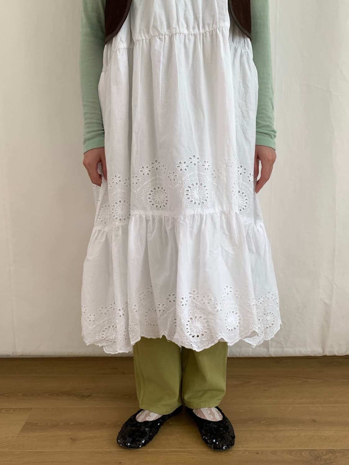 Eyelet Cotton Europe Dress 상품이미지3
