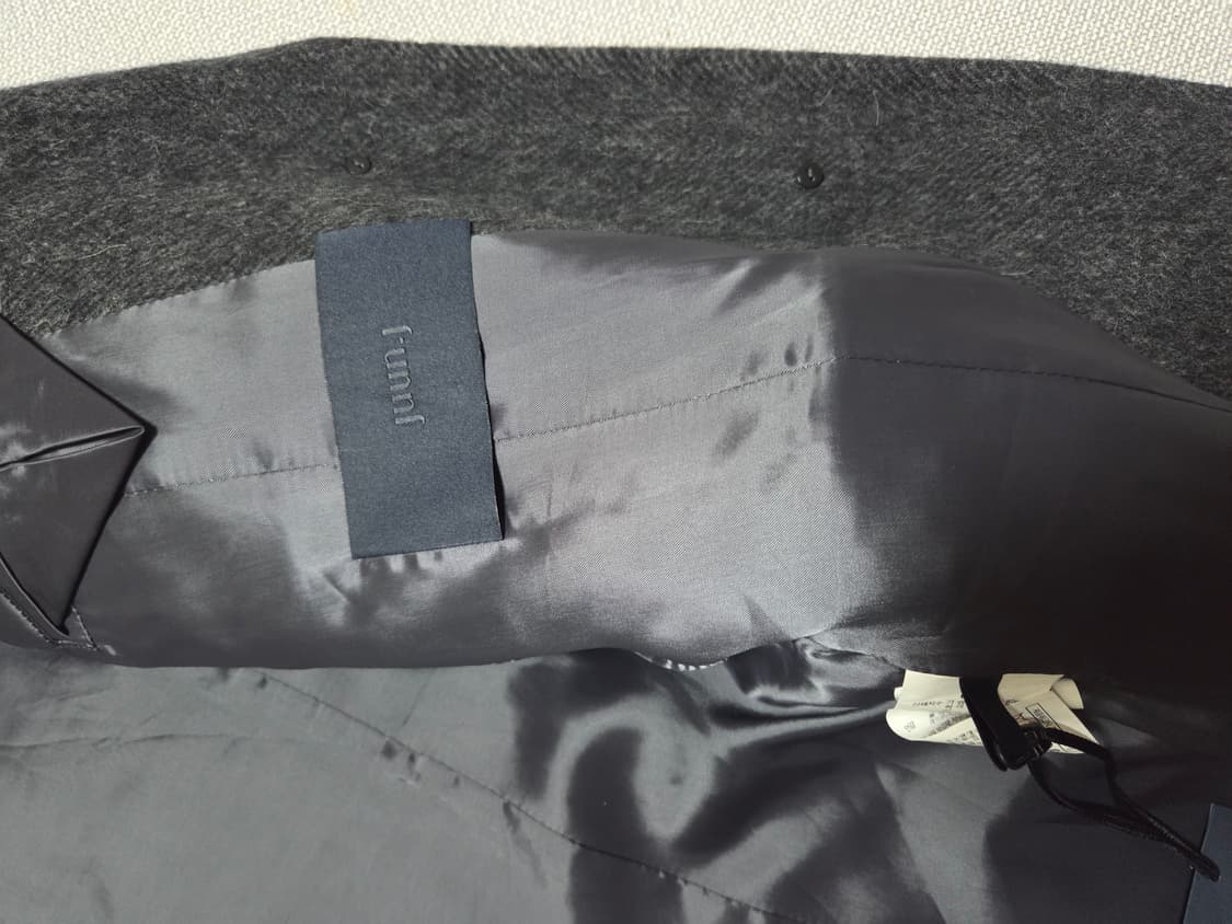 준지 남자코트 팝니다 새상품 상품이미지3