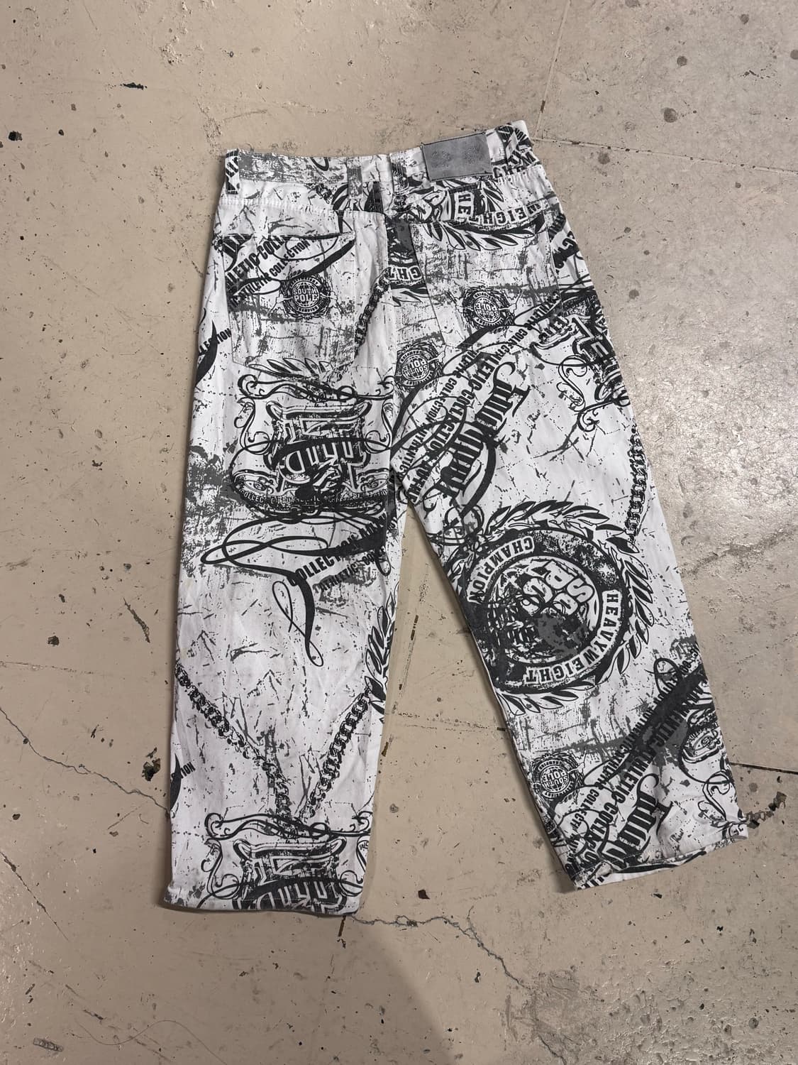 사우스폴 아트 그래픽 루즈핏 화이트 데님팬츠  상품이미지3