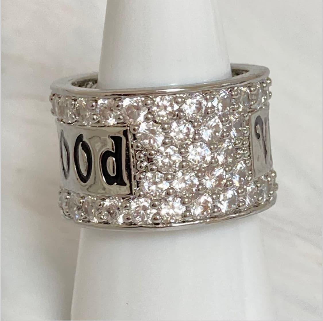 비비안웨스트우드 레터링 각인 화이트 크리스탈 큐빅링 반지 상품이미지3