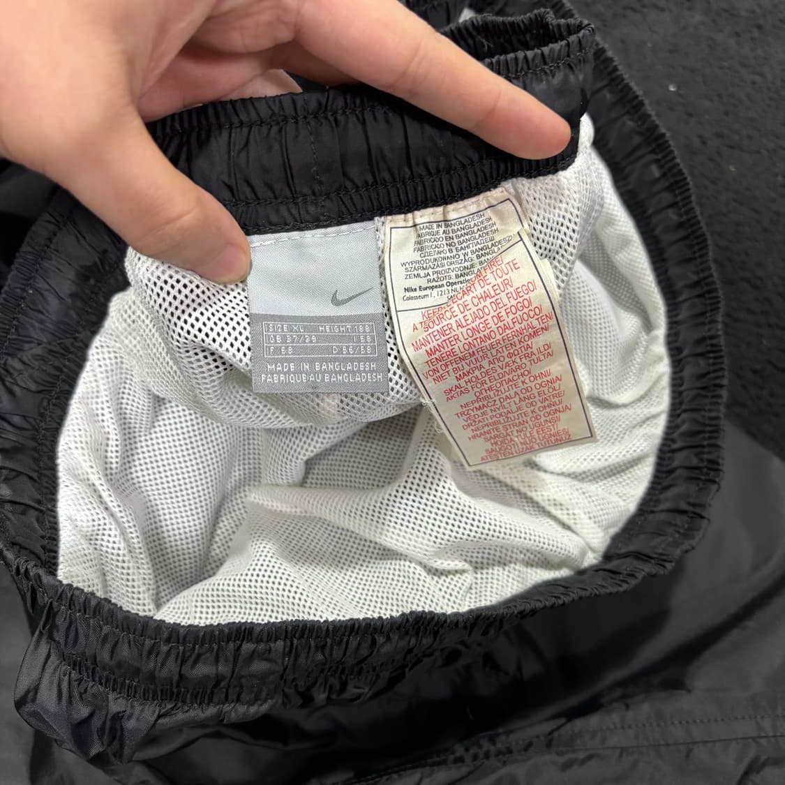 XL 나이키 블랙 스우시 와이드 나일론팬츠 상품이미지5