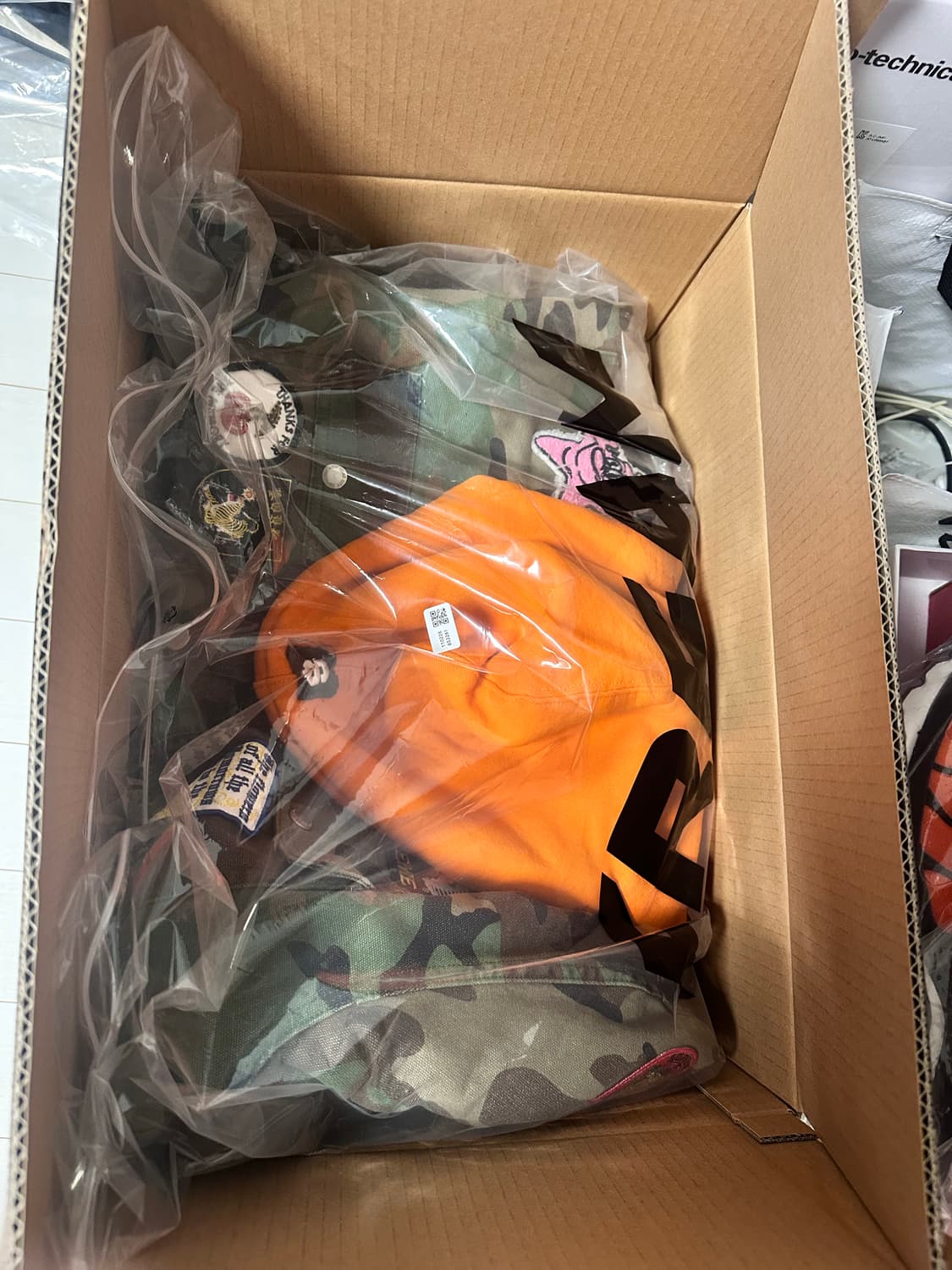 Supreme Patches Hooded Zip Up Shirt M사이즈 상품이미지5