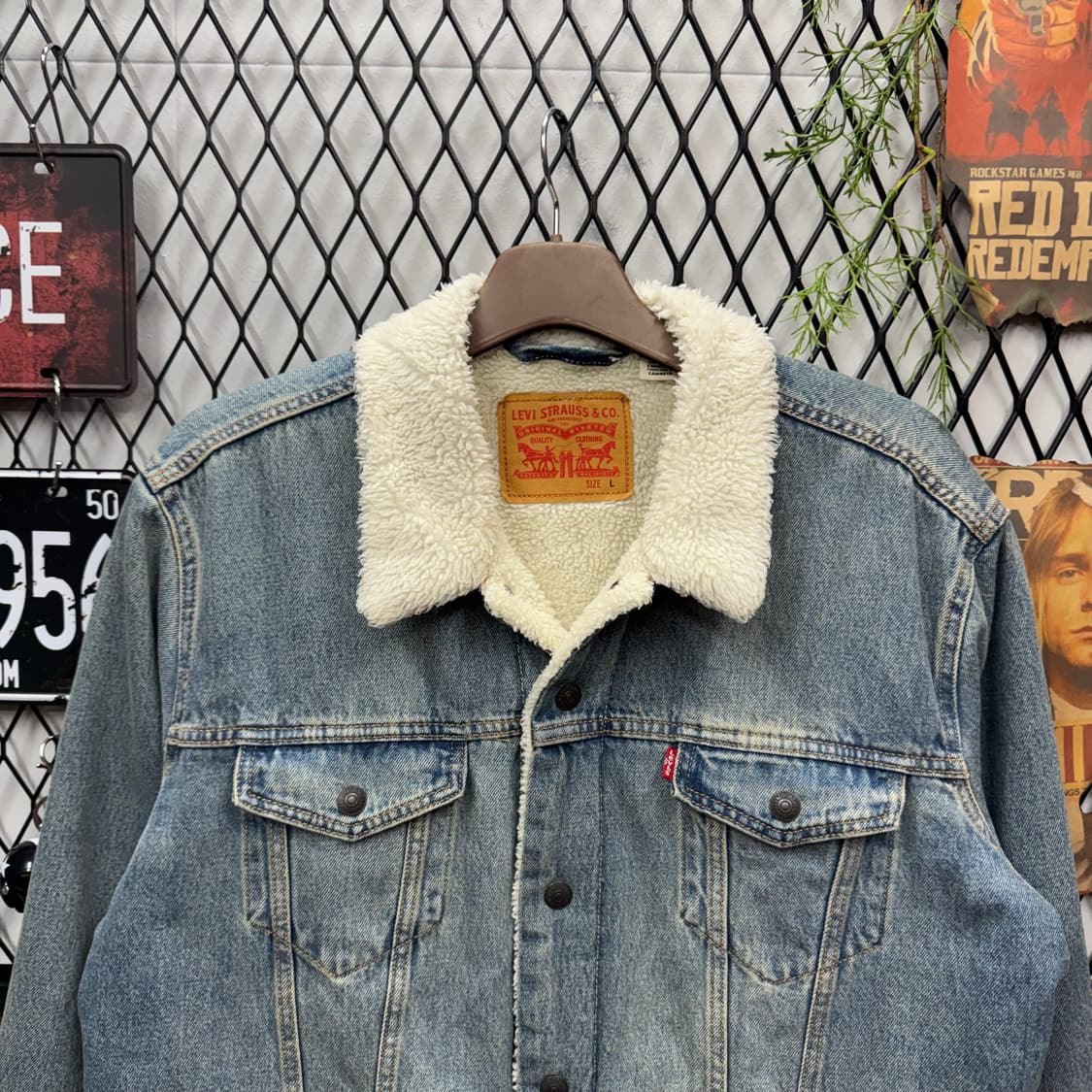 리바이스 타입 3 쉐르파 연청 데님 트러커 자켓 상품이미지3