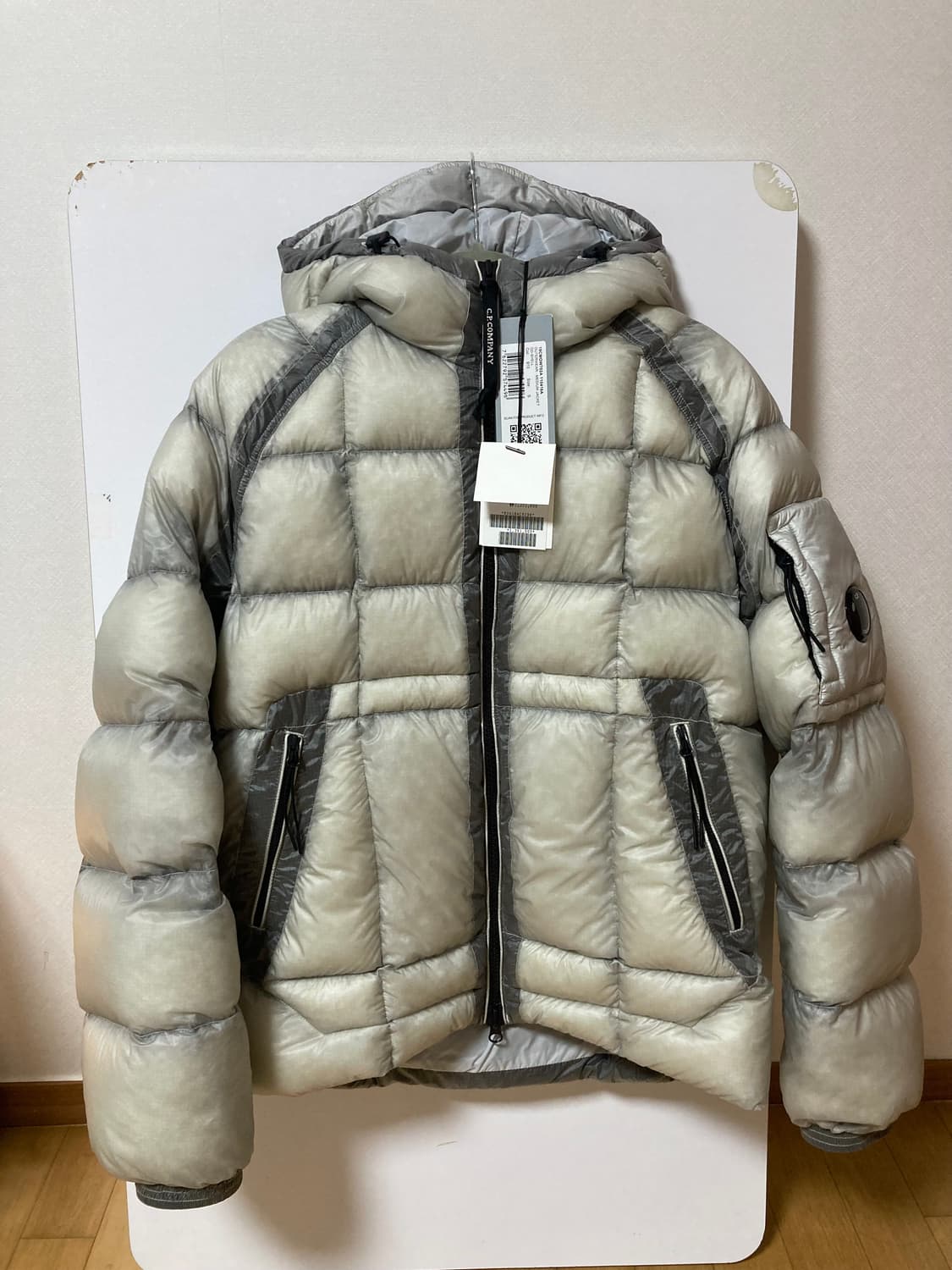 cp컴퍼니 디디쉘 dd쉘 패딩 코리아 익클 s 상품이미지2