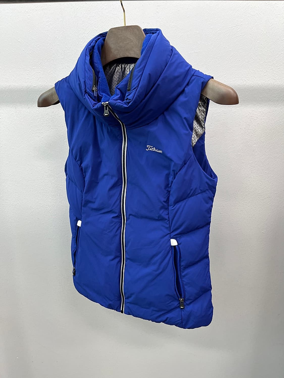 여) 타이틀리스트 발열 구스 패딩조끼  상품이미지1