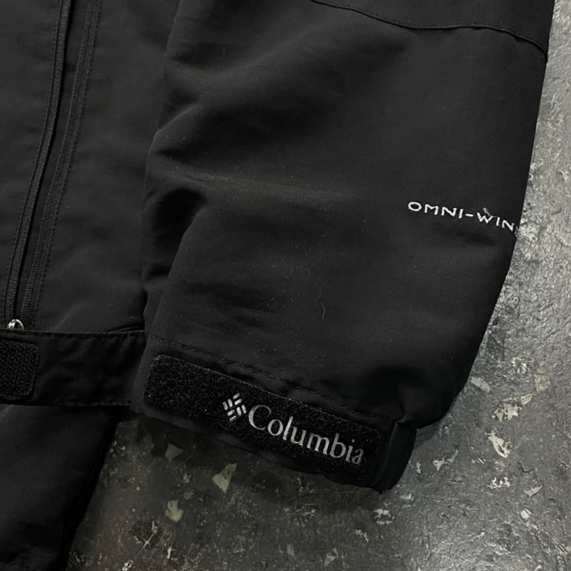 105 콜럼비아 바람막이  상품이미지5