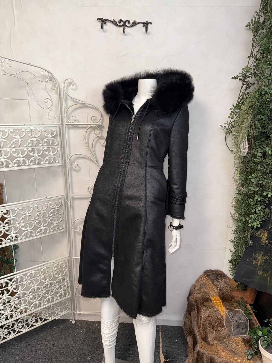 Egoist SAGA fox fur maxi hood mustang  상품이미지6