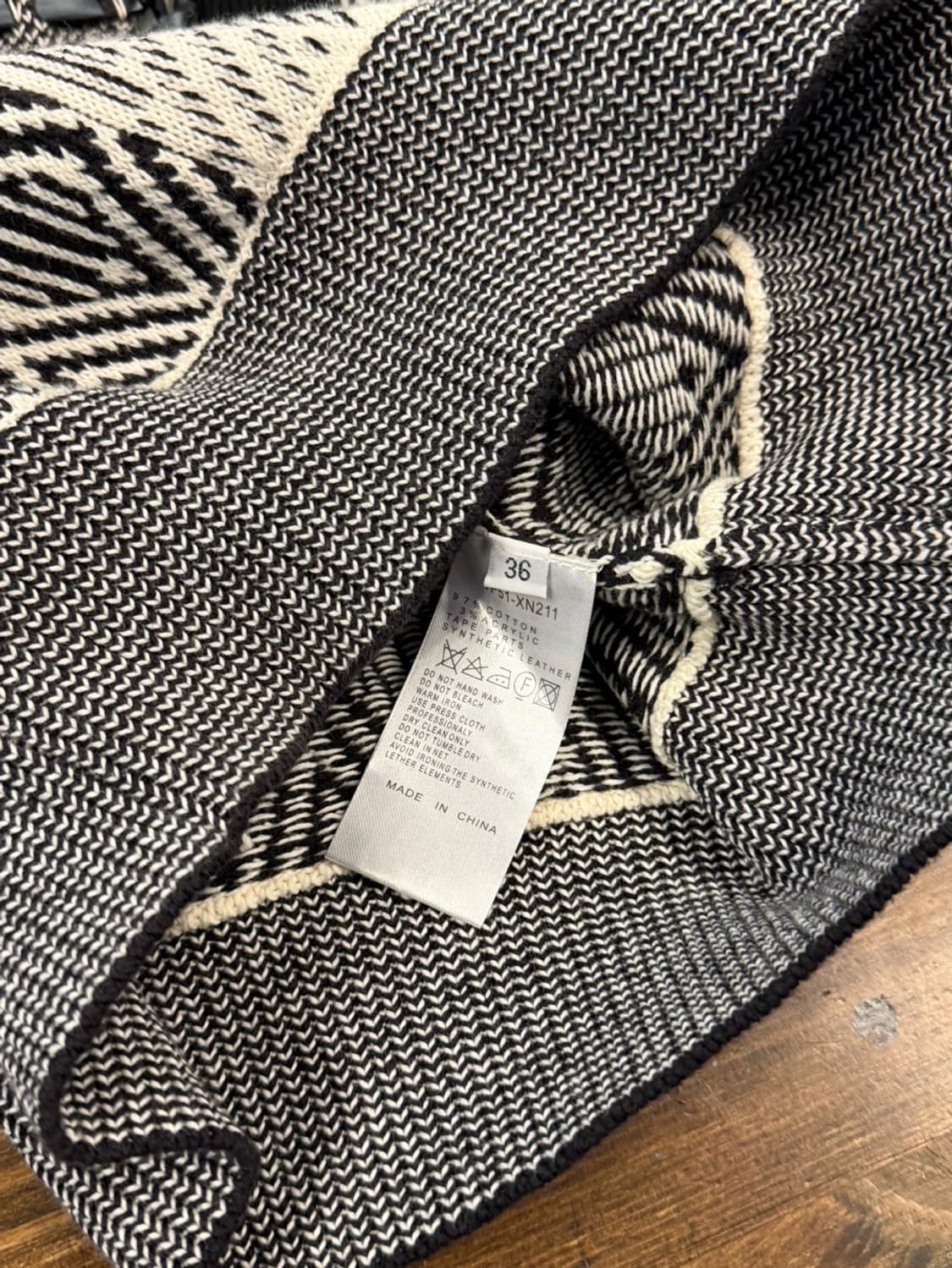 토가 풀라 아카이브 컬렉션 탑 55 상품이미지9