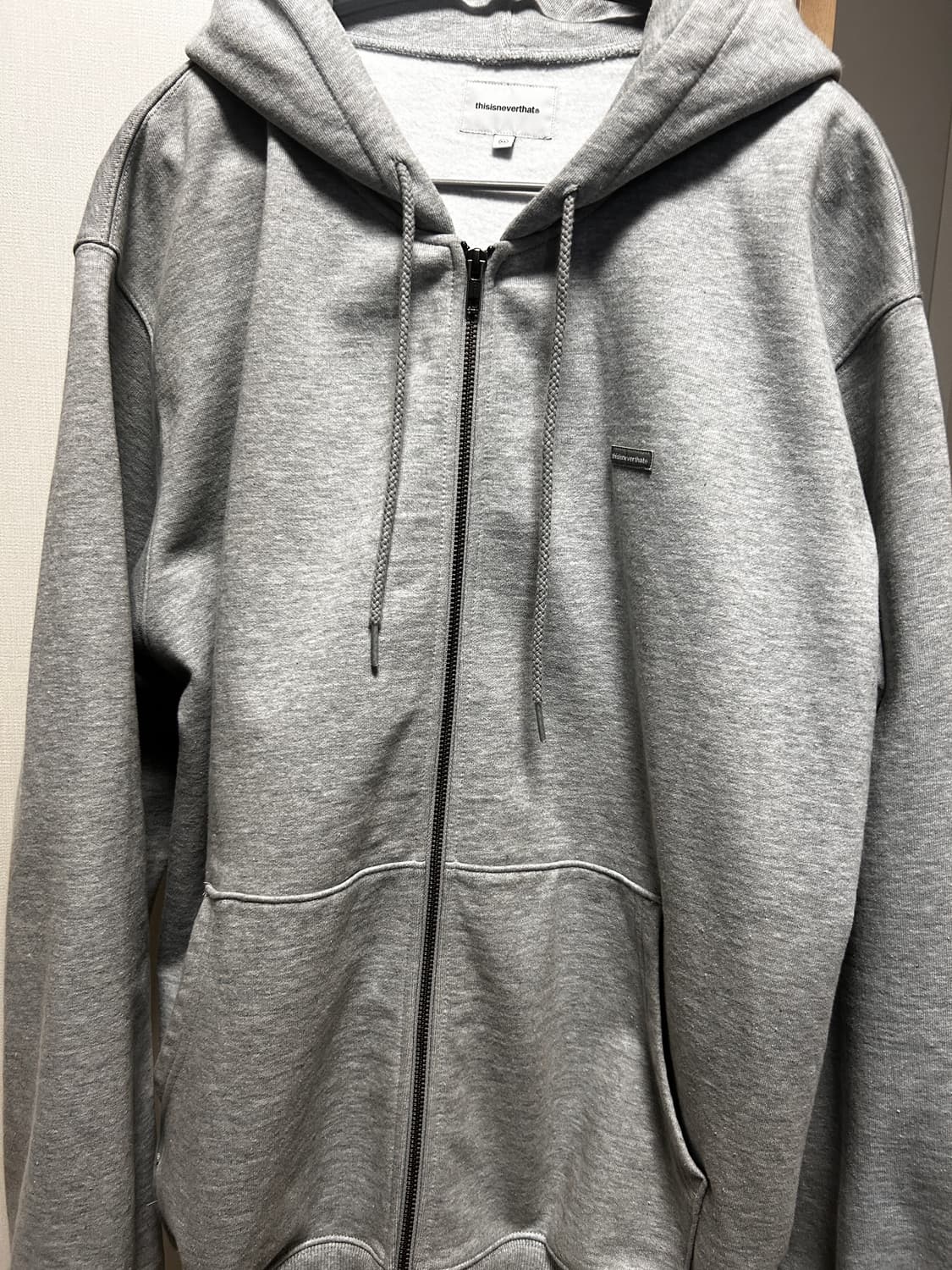 디그이즈네버댓 T.N.T 후드집업 그레이 상품이미지1