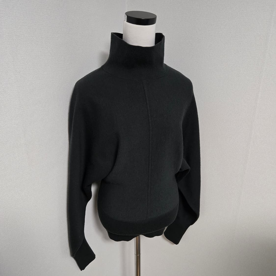 코스 울 하이넥 니트 / 여성 니트/ 여자 니트 상품이미지7