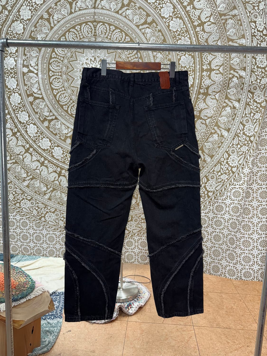 예스아이씨 절개 디테일 흑청 데님팬츠  상품이미지5