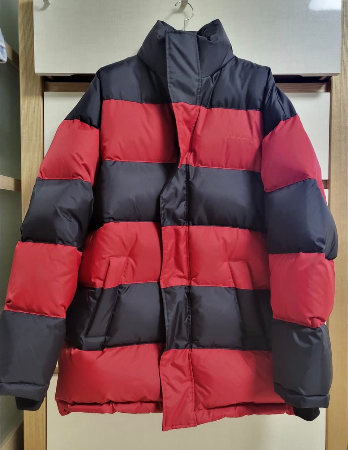 발렌시아가 덕다운 자켓 상품이미지1