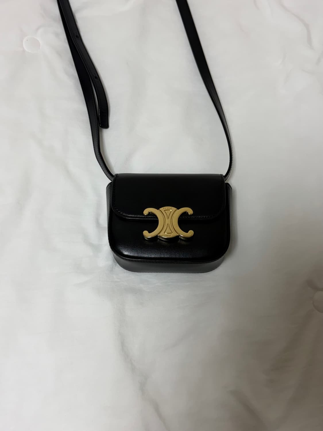 셀린느 미니 클로드백 트리오페 블랙 상품이미지4