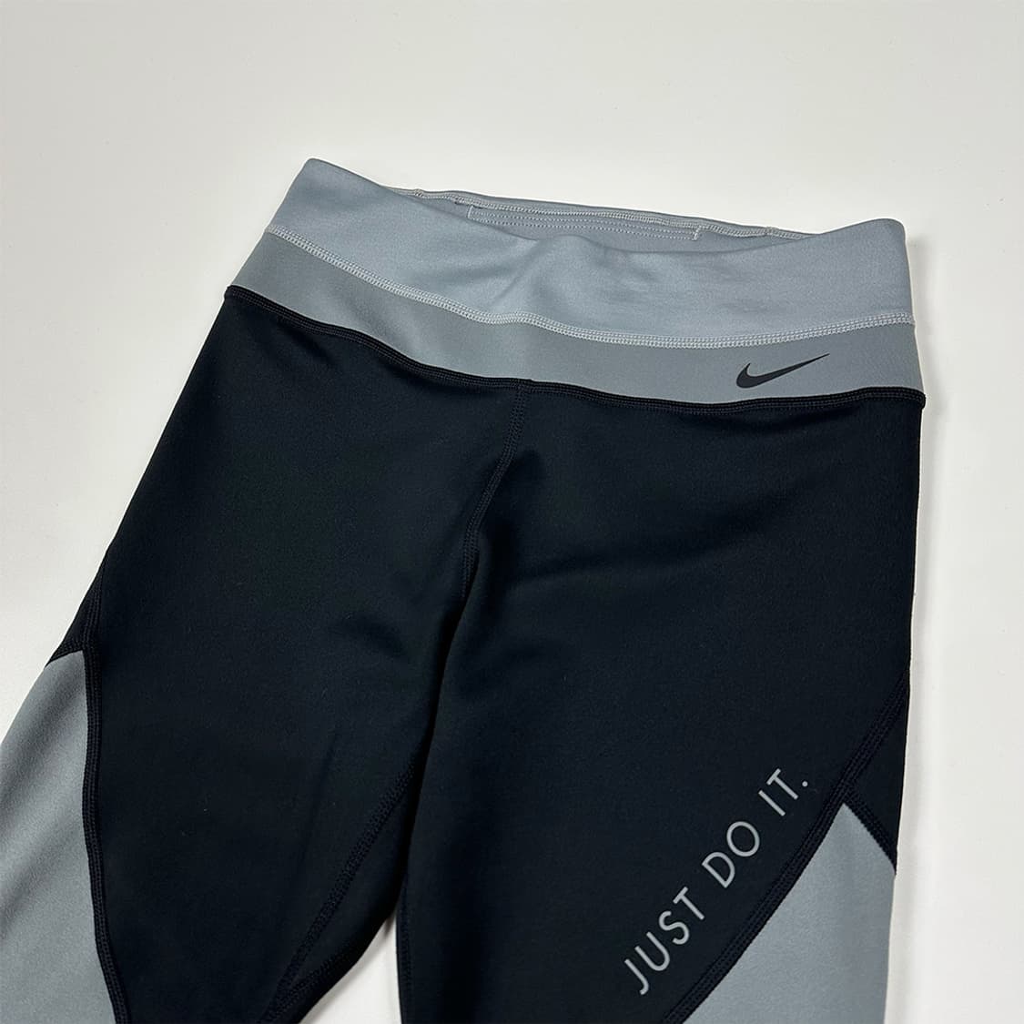 나이키 배색 레깅스 상품이미지3