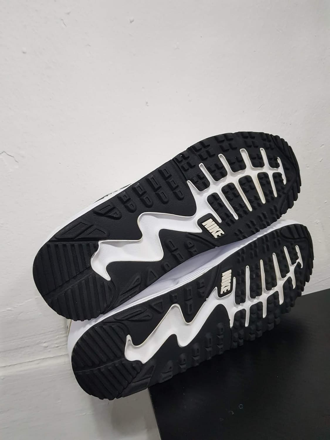 나이키 235 상품이미지5