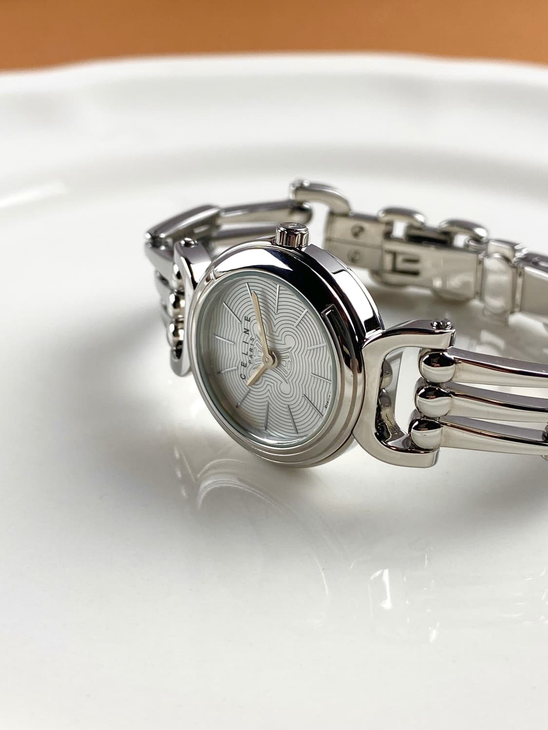 CELINE macadam shell dial watch 상품이미지3